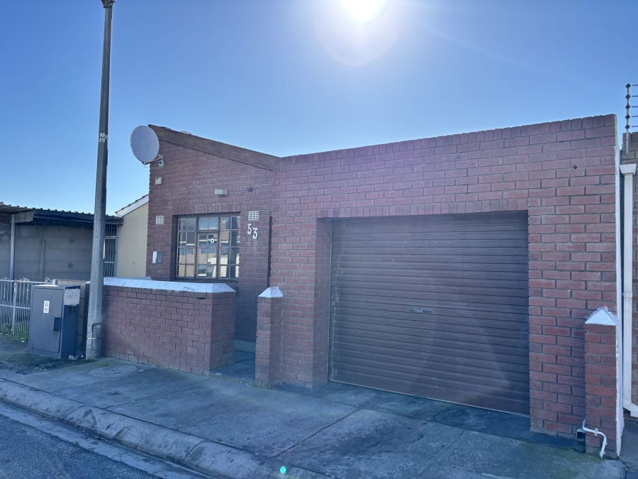 3 Bedroom Property for Sale in Portlands Western Cape